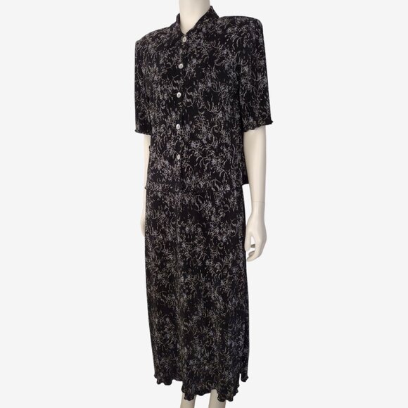 Vintage 1990s Black 2 Piece Crinkle Pleat Sleeveless Maxi Dress Jacket Set - Picture 3 of 12